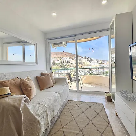 Apartment New Forever Sunshine Sea View, Cristianos Arona (Tenerife)